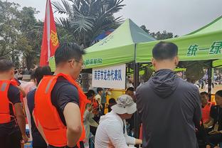 官方：50岁意大利教练大卫-尼科拉成为恩波利主帅